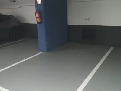 Plaza parking Carrer diputación esquina con paseo de gracia (foto 1 de 7)