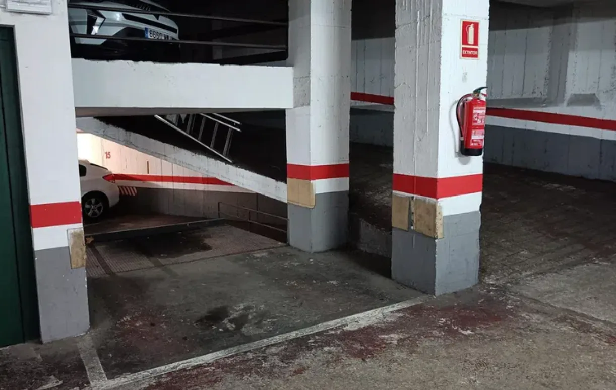 Plaza para coche pequeño en Rambla Marquesa de Castellbell