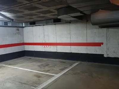 parking mas lluhi